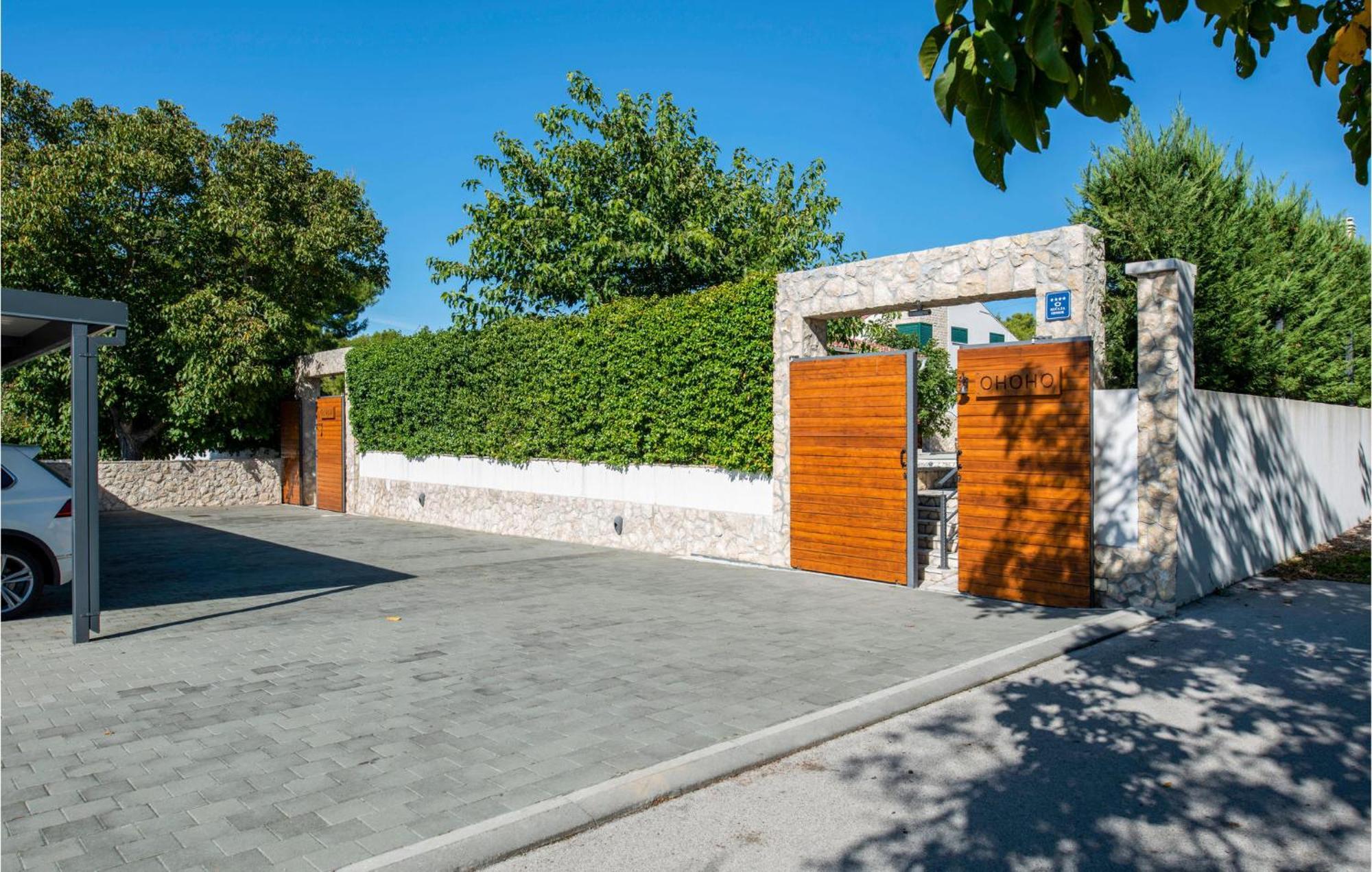 Lovely Home In Sibenik With Wifi Zewnętrze zdjęcie