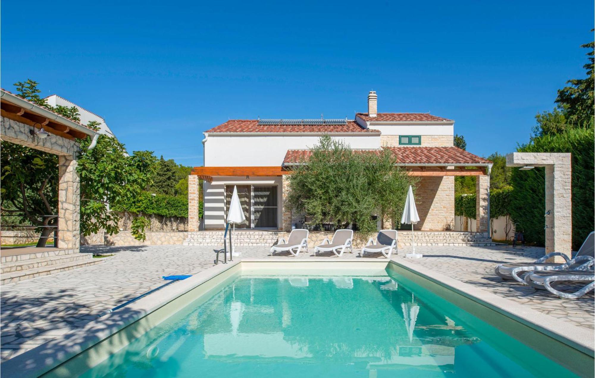 Lovely Home In Sibenik With Wifi Zewnętrze zdjęcie