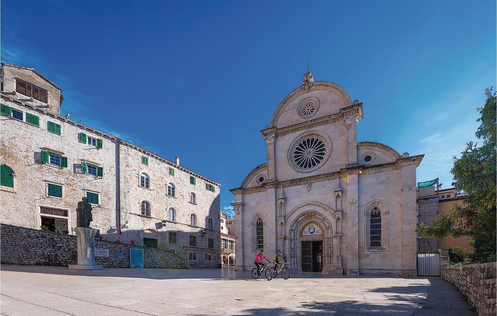 Lovely Home In Sibenik With Wifi Zewnętrze zdjęcie